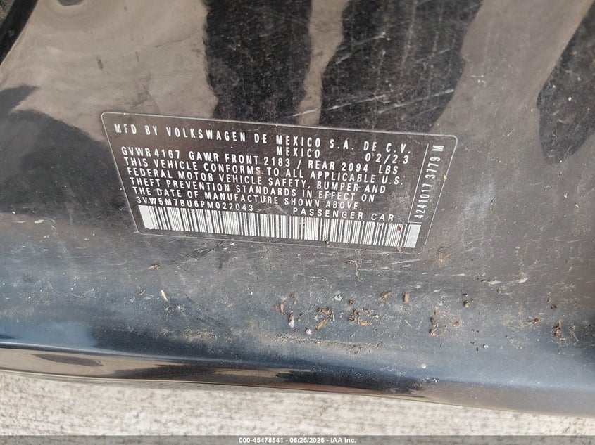 2023 Volkswagen Jetta VIN 3VW5M7BU6PM022043 IAAI salvage auction — FRONT & REAR, Original (Texas), sold $2,700 on 2026-07-31 (photo 9)
