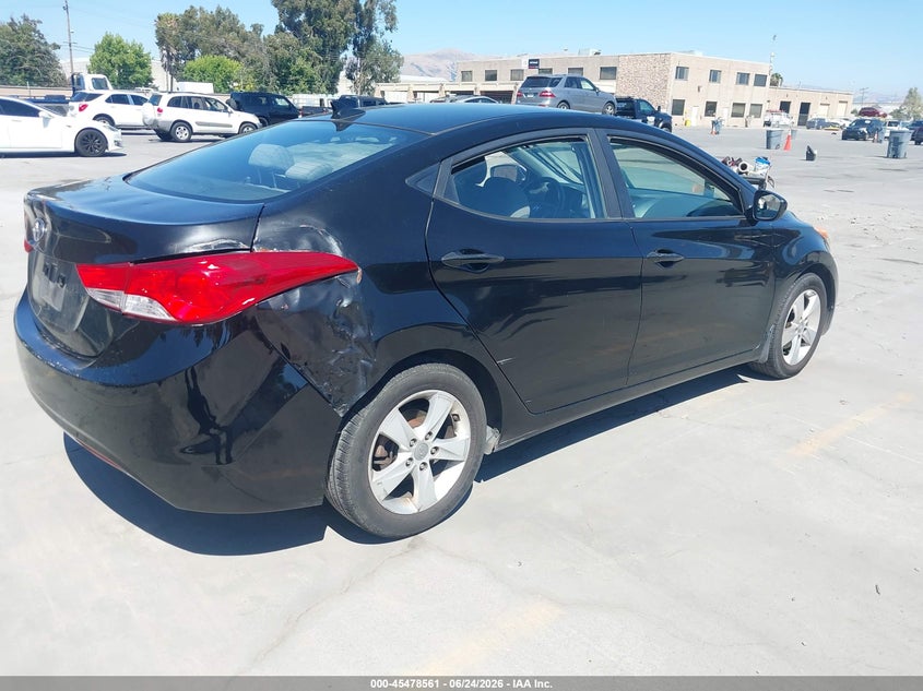 2013 Hyundai Elantra VIN KMHDH4AE4DU558116 IAAI salvage auction — NORMAL WEAR, Clear - Dealer Only (California), sold $600 on 2026-07-13 (photo 4)