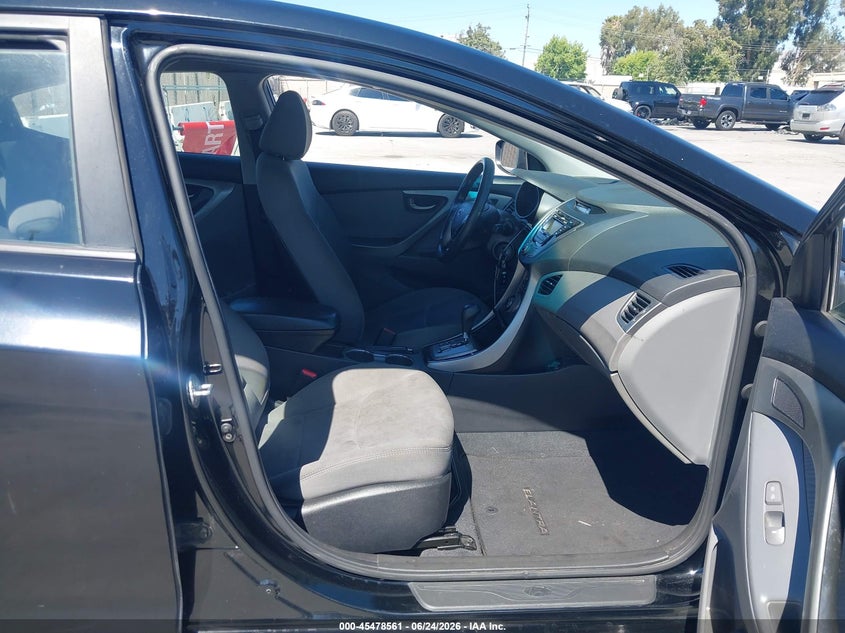 2013 Hyundai Elantra VIN KMHDH4AE4DU558116 IAAI salvage auction — NORMAL WEAR, Clear - Dealer Only (California), sold $600 on 2026-07-13 (photo 5)