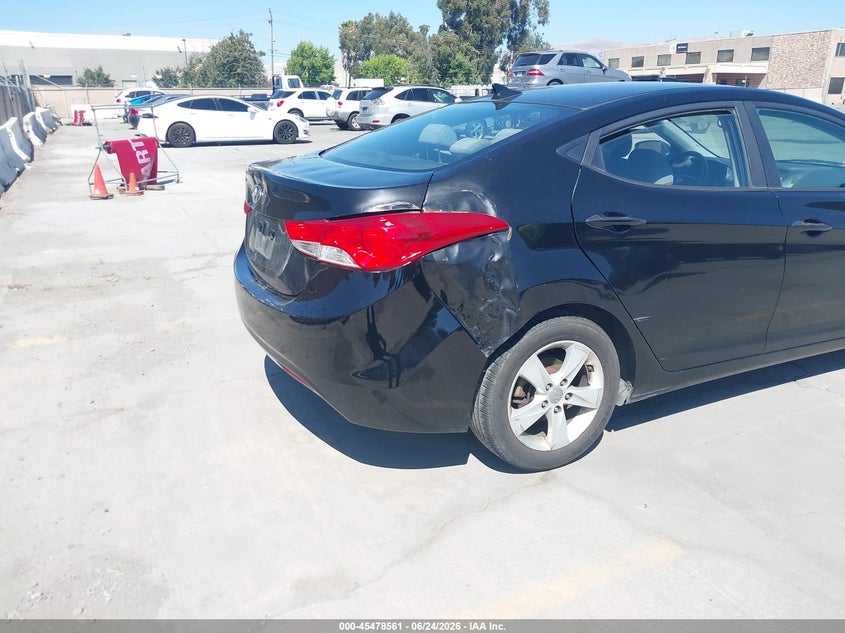 2013 Hyundai Elantra VIN KMHDH4AE4DU558116 IAAI salvage auction — NORMAL WEAR, Clear - Dealer Only (California), sold $600 on 2026-07-13 (photo 6)
