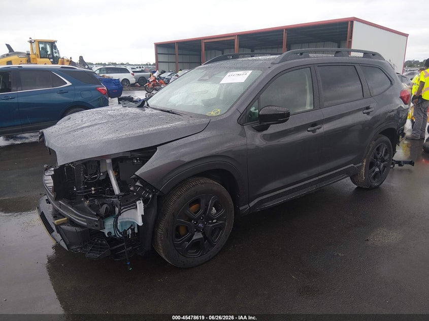 2025 Subaru Ascent VIN 4S4WMAFDXS3440531 IAAI salvage auction — FRONT & REAR, Salvage (South Carolina), sold $9,900 on 2026-08-18 (photo 2)