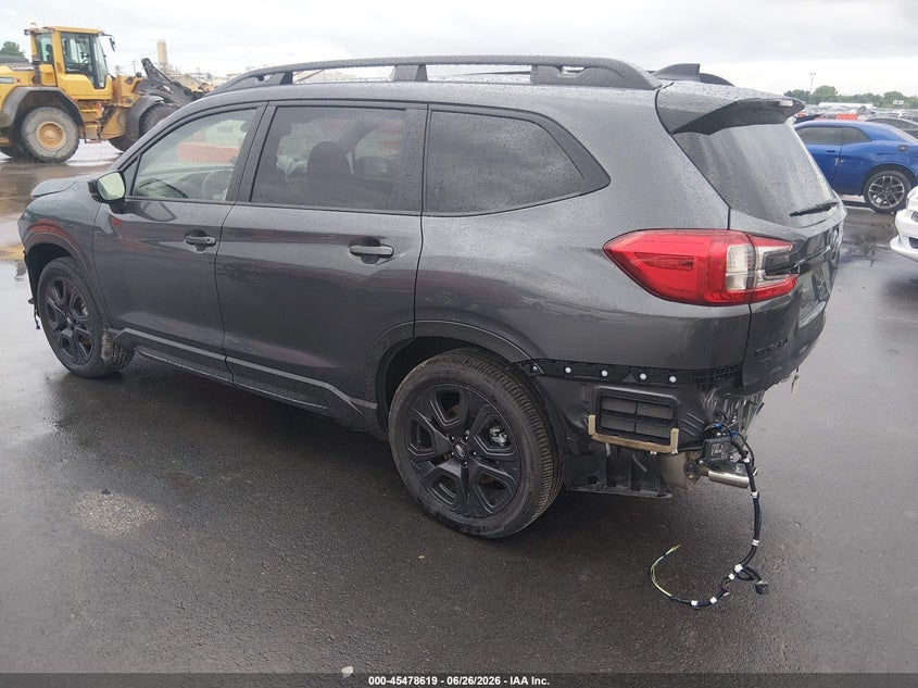 2025 Subaru Ascent VIN 4S4WMAFDXS3440531 IAAI salvage auction — FRONT & REAR, Salvage (South Carolina), sold $9,900 on 2026-08-18 (photo 3)