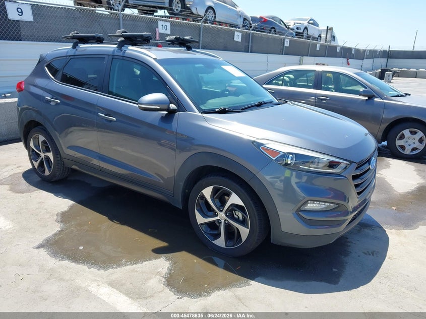 2016 Hyundai Tucson VIN KM8J33A21GU125813 IAAI salvage auction — NORMAL WEAR, Clear - Dealer Only (California), sold $1,925 on 2026-07-29 (photo 1)