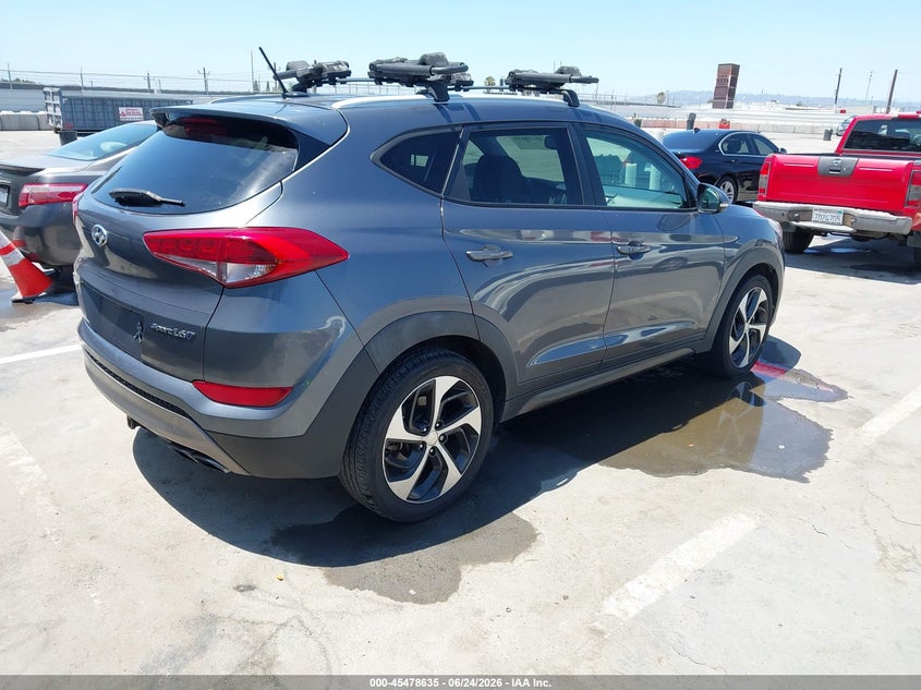 2016 Hyundai Tucson VIN KM8J33A21GU125813 IAAI salvage auction — NORMAL WEAR, Clear - Dealer Only (California), sold $1,925 on 2026-07-29 (photo 4)