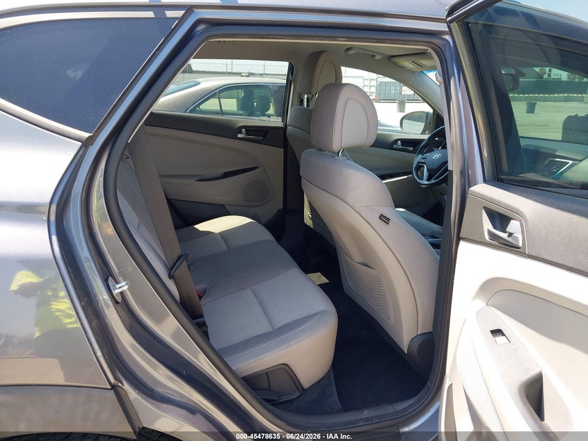 2016 Hyundai Tucson VIN KM8J33A21GU125813 IAAI salvage auction — NORMAL WEAR, Clear - Dealer Only (California), sold $1,925 on 2026-07-29 (photo 8)