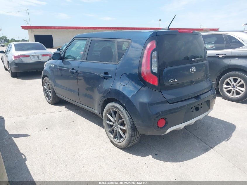 2018 Kia Soul VIN KNDJP3A52J7602127 IAAI salvage auction — NORMAL WEAR, Original (Texas), sold $1,750 on 2026-07-27 (photo 3)