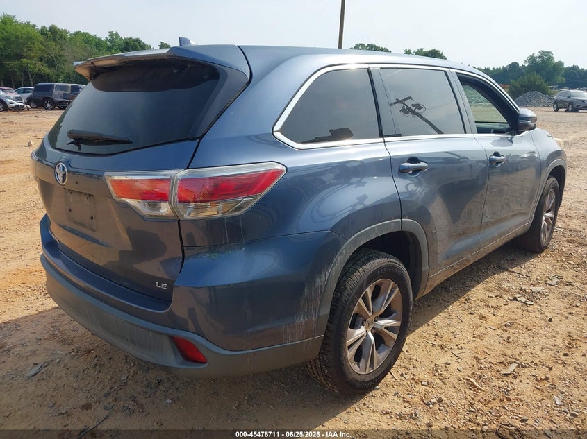 2015 Toyota Highlander VIN 5TDZKRFH8FS054803 IAAI salvage auction — FRONT END, Salvage (North Carolina), sold $4,050 on 2026-07-27 (photo 4)
