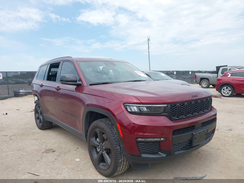 2025 Jeep Grand cherokee VIN 1C4RJJBG2S8651669 — IAAI salvage auction photo