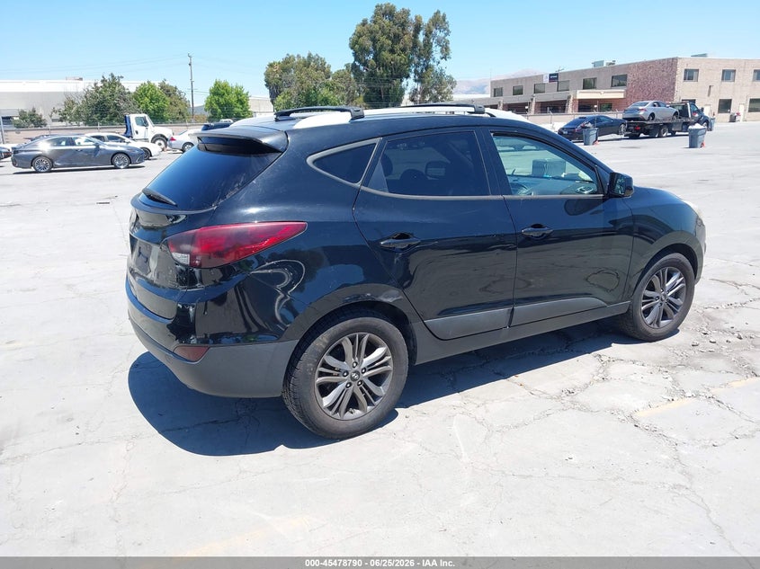 2014 Hyundai Tucson VIN KM8JUCAG2EU940737 IAAI salvage auction — THEFT, Salvage Title, sold $125 on 2026-07-29 (photo 4)