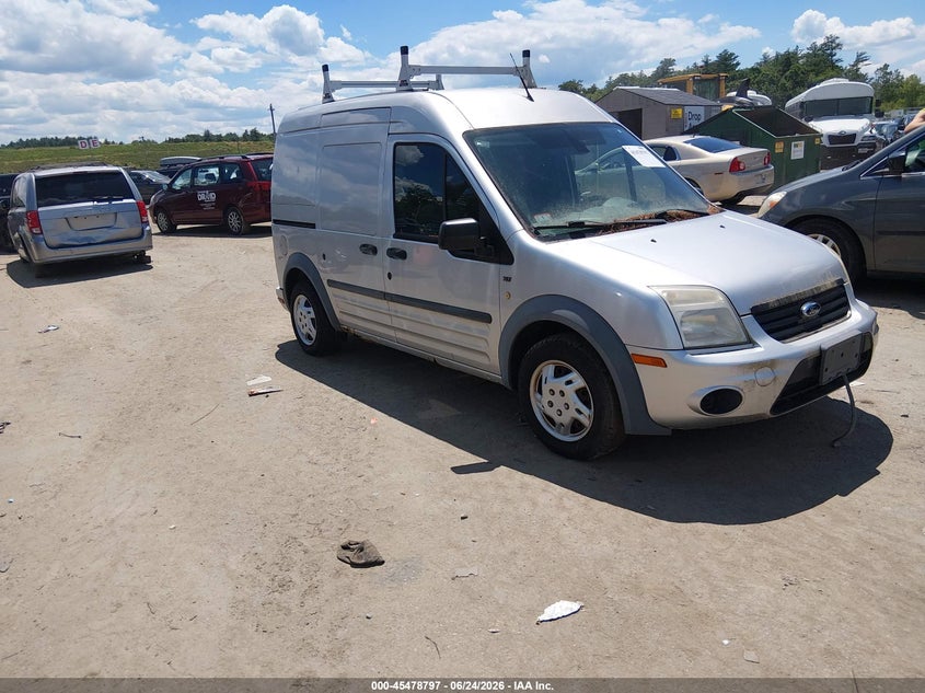 2013 Ford VIN NM0LS7BN1DT145025 IAAI salvage auction — NORMAL WEAR, Clear (Massachusetts), sold $325 on 2026-07-29 (photo 1)