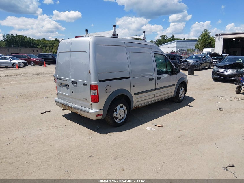 2013 Ford VIN NM0LS7BN1DT145025 IAAI salvage auction — NORMAL WEAR, Clear (Massachusetts), sold $325 on 2026-07-29 (photo 4)