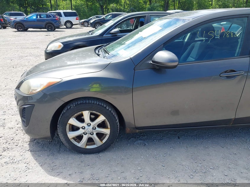 2011 Mazda 3 VIN JM1BL1VG0B1364430 IAAI salvage auction — NORMAL WEAR, Clear (New York), sold $325 on 2026-07-07 (photo 6)