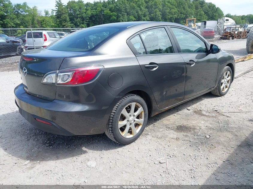 2011 Mazda 3 VIN JM1BL1VG0B1364430 IAAI salvage auction — NORMAL WEAR, Clear (New York), sold $325 on 2026-07-07 (photo 4)