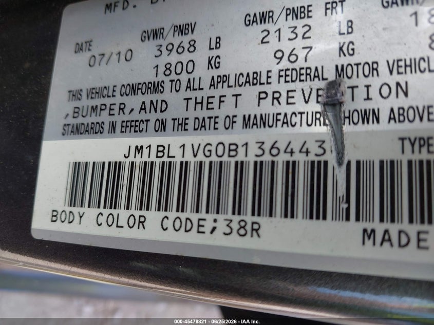 2011 Mazda 3 VIN JM1BL1VG0B1364430 IAAI salvage auction — NORMAL WEAR, Clear (New York), sold $325 on 2026-07-07 (photo 9)