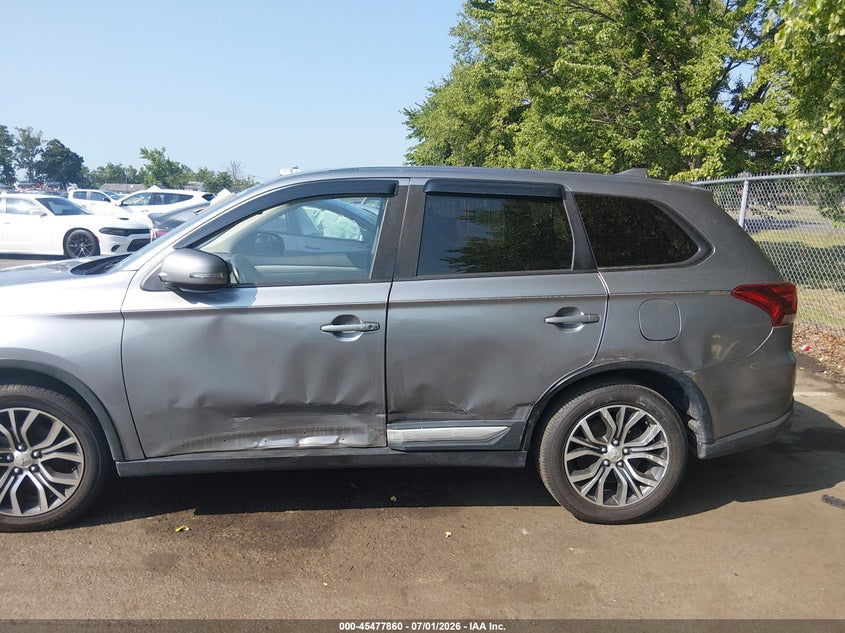 2018 Mitsubishi Outlander VIN JA4AZ3A39JZ040038 IAAI salvage auction — LEFT SIDE, Salvage (New Jersey), sold $2,250 on 2026-07-30 (photo 6)