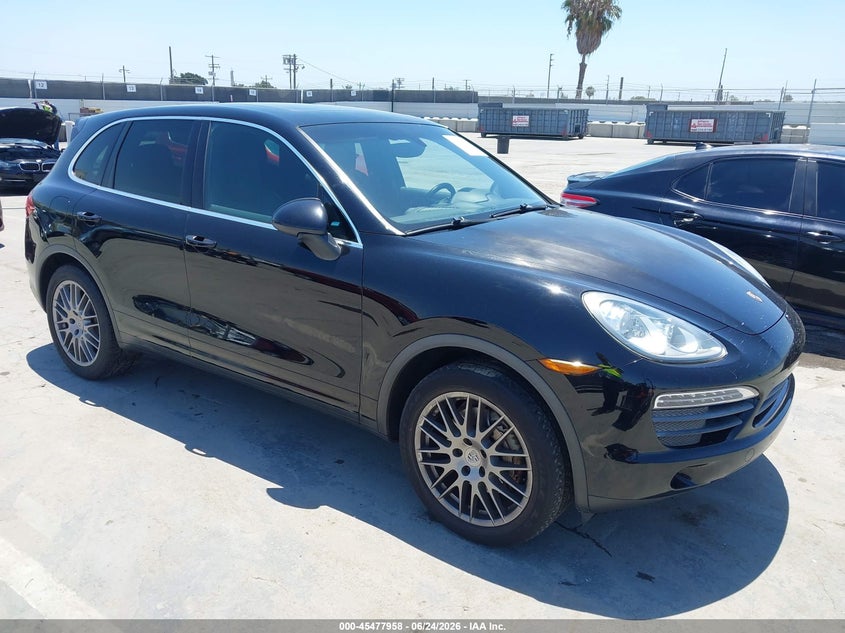 2013 Porsche Cayenne VIN WP1AB2A2XDLA85863 IAAI salvage auction — NORMAL WEAR, Clear - Dealer Only (California), sold $2,100 on 2026-07-29 (photo 1)