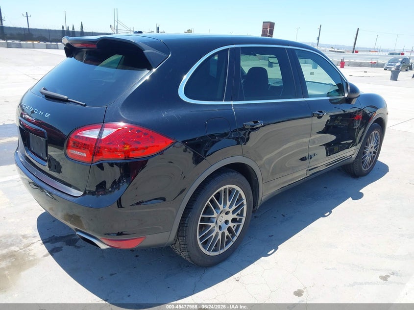 2013 Porsche Cayenne VIN WP1AB2A2XDLA85863 IAAI salvage auction — NORMAL WEAR, Clear - Dealer Only (California), sold $2,100 on 2026-07-29 (photo 4)
