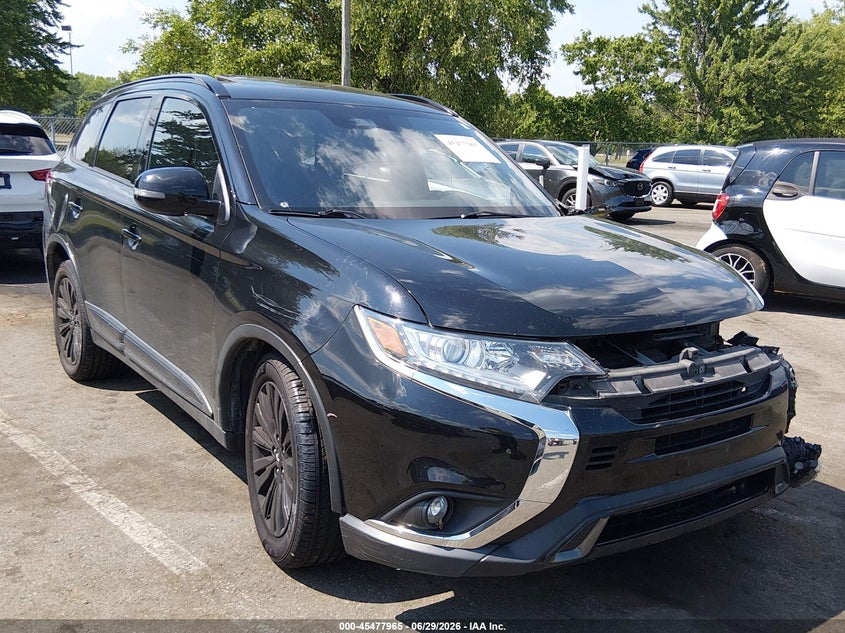 2020 Mitsubishi Outlander VIN JA4AZ3A32LZ036349 IAAI salvage auction — Left Side, Salvage, sold $3,350 on 2026-09-21 (photo 1)