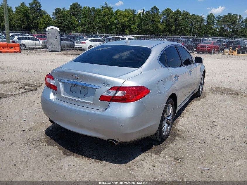 2014 Infiniti Q70 VIN JN1BY1ARXEM320045 IAAI salvage auction — VANDALISM, Clear (Virginia), sold $1,550 on 2026-07-19 (photo 4)