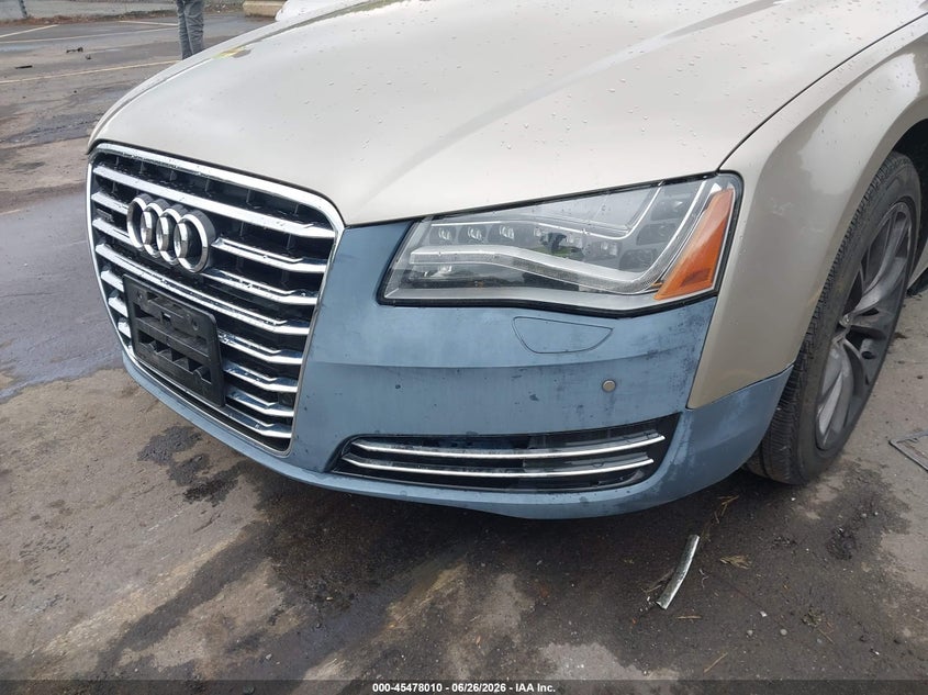 2012 Audi A8 VIN WAURVAFD1CN021873 IAAI salvage auction — NORMAL WEAR, Clear (Connecticut), sold $875 on 2026-07-30 (photo 6)