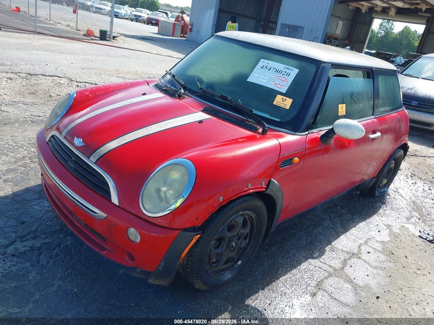 2005 Mini Cooper VIN WMWRC33585TJ72223 IAAI salvage auction — NORMAL WEAR, Repossession Paperwork (Georgia), sold $275 on 2026-08-19 (photo 2)