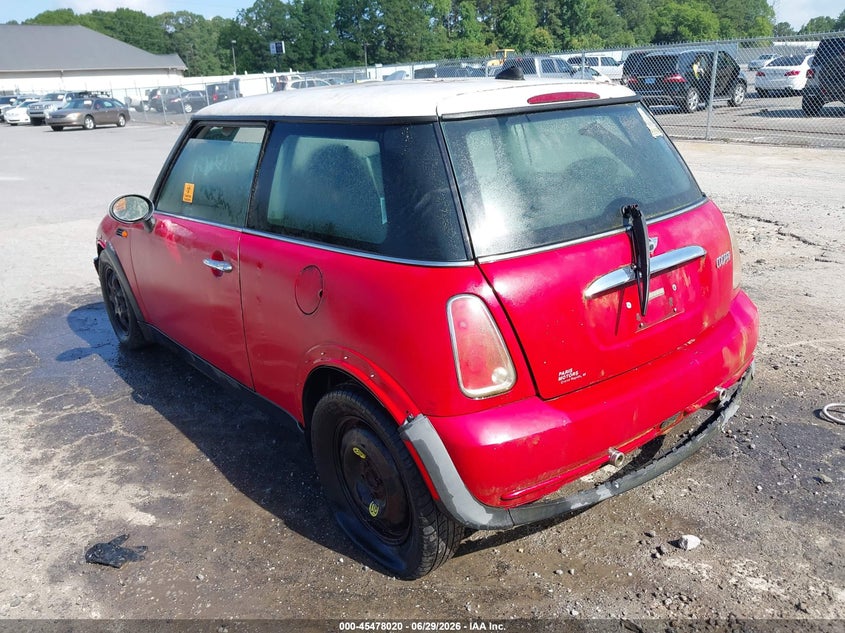 2005 Mini Cooper VIN WMWRC33585TJ72223 IAAI salvage auction — NORMAL WEAR, Repossession Paperwork (Georgia), sold $275 on 2026-08-19 (photo 3)