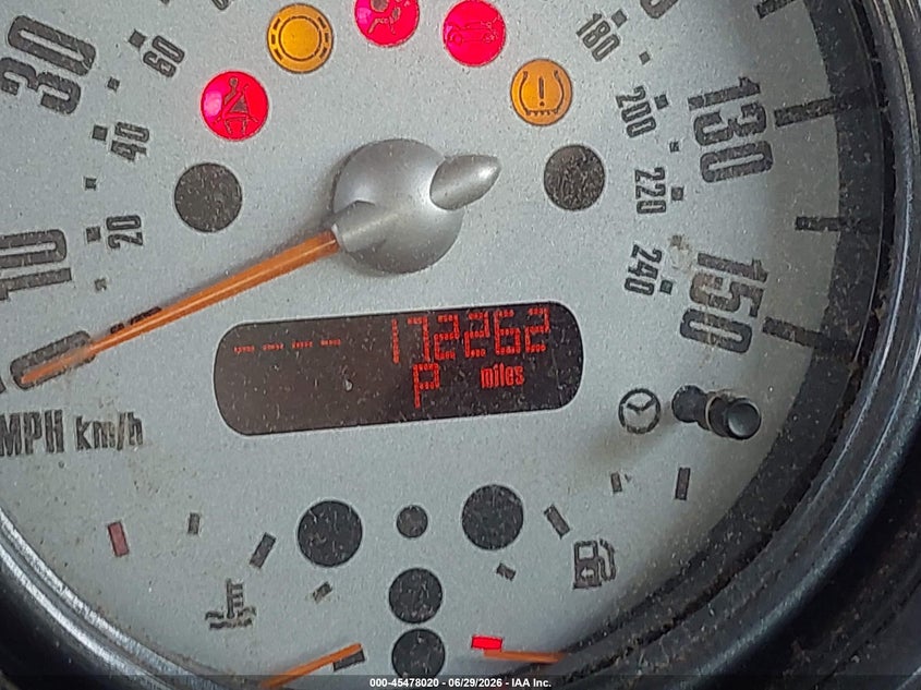 2005 Mini Cooper VIN WMWRC33585TJ72223 IAAI salvage auction — NORMAL WEAR, Repossession Paperwork (Georgia), sold $275 on 2026-08-19 (photo 7)