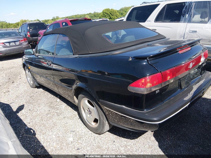 1997 Saab 900 VIN YS3DD75B2V7011145 IAAI salvage auction — REAR END, Salvage (Idaho), sold $150 on 2026-08-06 (photo 3)