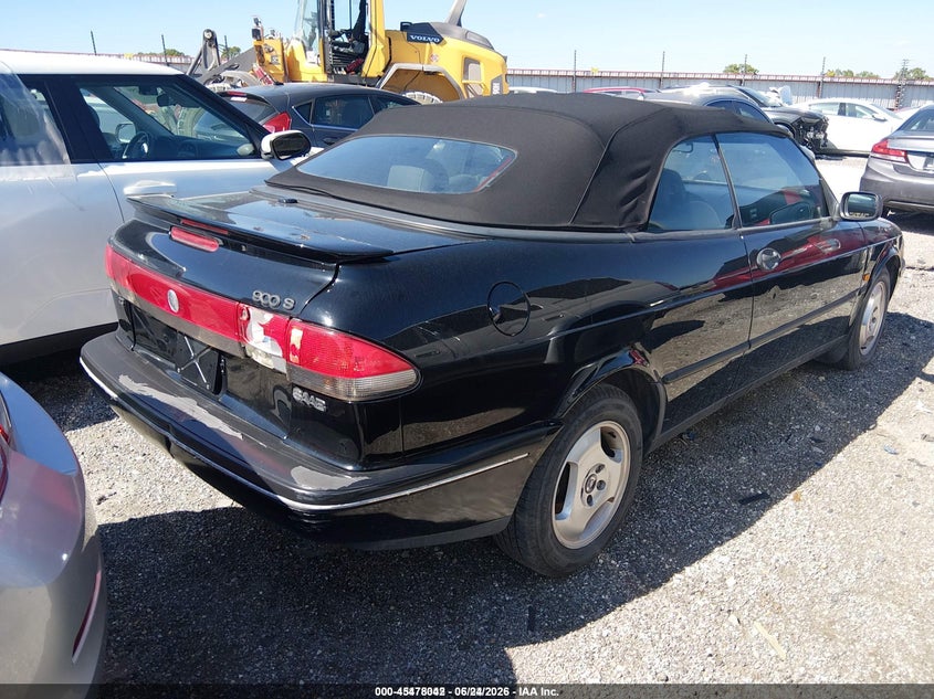 1997 Saab 900 VIN YS3DD75B2V7011145 IAAI salvage auction — REAR END, Salvage (Idaho), sold $150 on 2026-08-06 (photo 4)