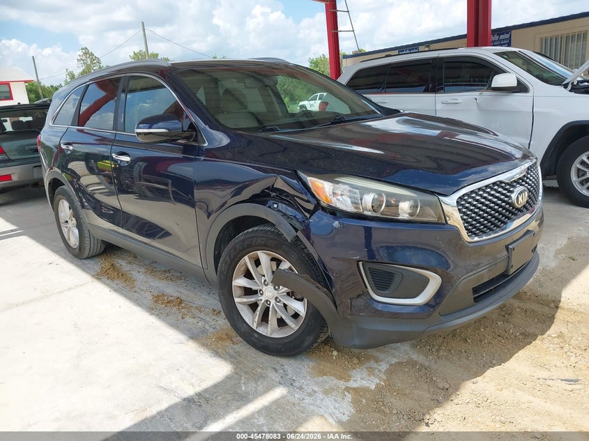 2018 Kia Sorento VIN 5XYPG4A39JG370353 IAAI salvage auction — RIGHT FRONT, Salvage Title, sold $2,050 on 2026-07-21 (photo 1)