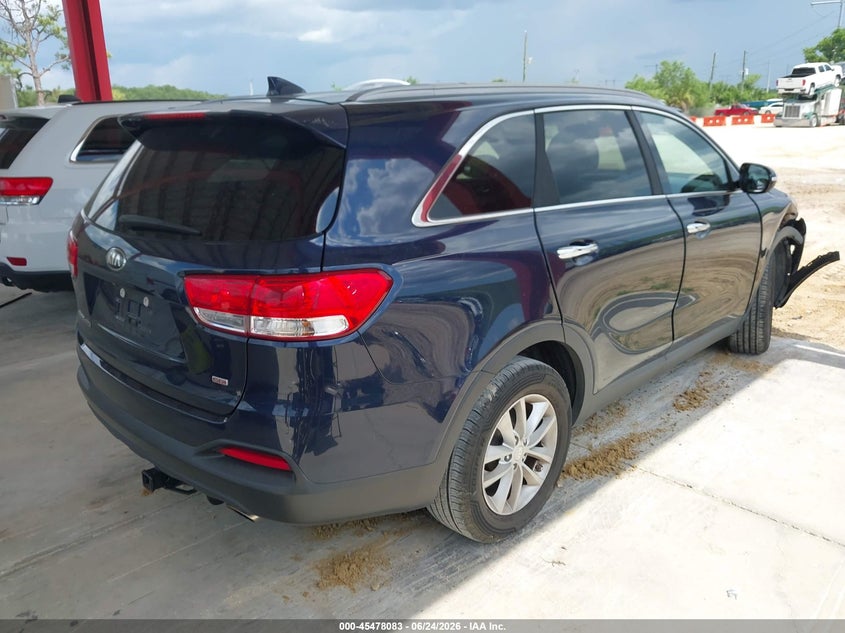2018 Kia Sorento VIN 5XYPG4A39JG370353 IAAI salvage auction — RIGHT FRONT, Salvage Title, sold $2,050 on 2026-07-21 (photo 4)