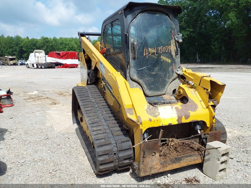 2014 Caterpillar 299d VIN CAT0299DKJST00714 IAAI salvage auction — UNKNOWN, Salvage (Ohio), sold $5,600 on 2026-07-22 (photo 1)