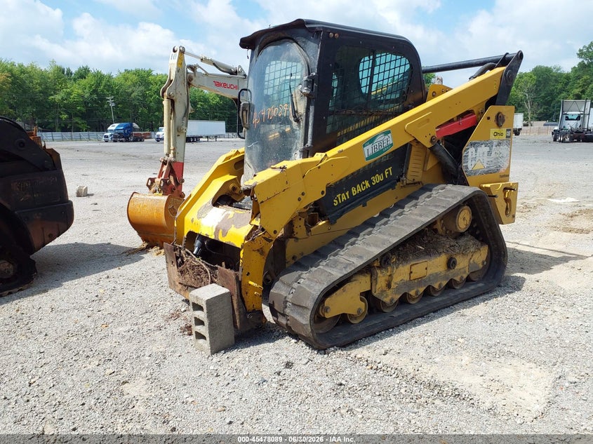 2014 Caterpillar 299d VIN CAT0299DKJST00714 IAAI salvage auction — UNKNOWN, Salvage (Ohio), sold $5,600 on 2026-07-22 (photo 2)
