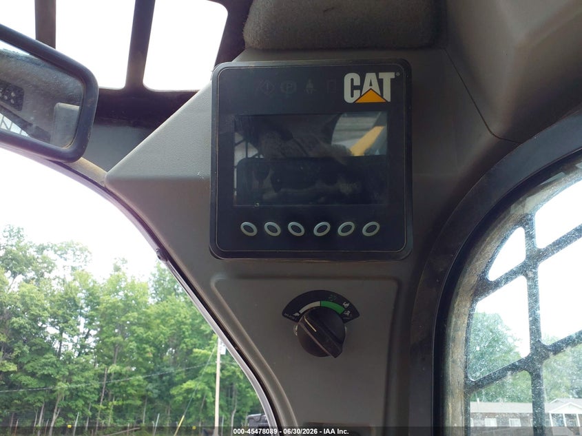 2014 Caterpillar 299d VIN CAT0299DKJST00714 IAAI salvage auction — UNKNOWN, Salvage (Ohio), sold $5,600 on 2026-07-22 (photo 7)