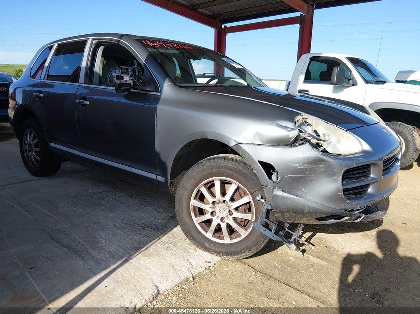 2005 Porsche Cayenne VIN WP1AA29P15LA23157 IAAI salvage auction — FRONT END, Rebuildable (Florida), sold $25 on 2026-07-28 (photo 1)