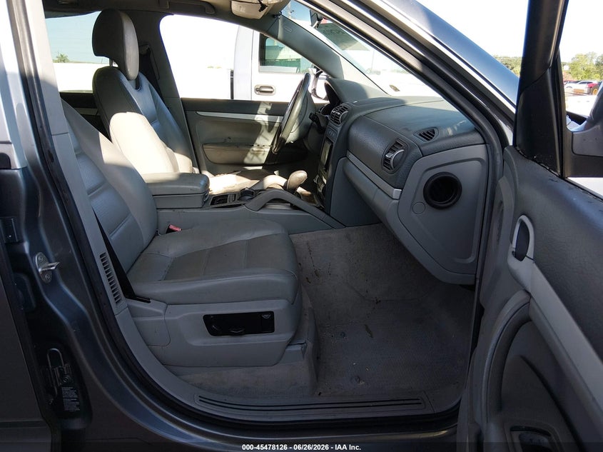 2005 Porsche Cayenne VIN WP1AA29P15LA23157 IAAI salvage auction — FRONT END, Rebuildable (Florida), sold $25 on 2026-07-28 (photo 5)