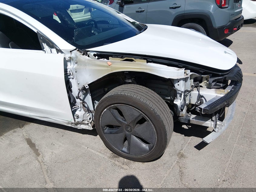 2019 Tesla Model 3 VIN 5YJ3E1EA0KF309686 IAAI salvage auction — FRONT & REAR, Salvage (Utah), sold $4,550 on 2026-07-30 (photo 6)