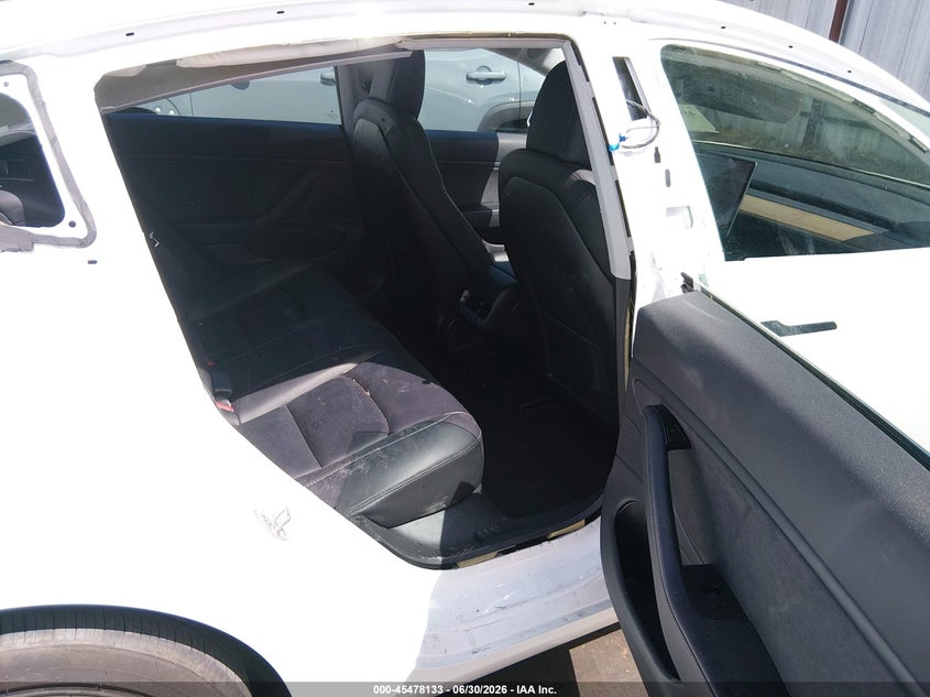 2019 Tesla Model 3 VIN 5YJ3E1EA0KF309686 IAAI salvage auction — FRONT & REAR, Salvage (Utah), sold $4,550 on 2026-07-30 (photo 8)