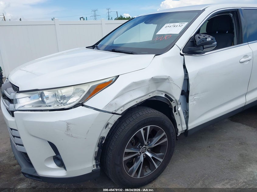2019 Toyota Highlander VIN 5TDZZRFH9KS354646 IAAI salvage auction — LEFT FRONT, Salvage Title, sold $5,600 on 2026-07-27 (photo 6)