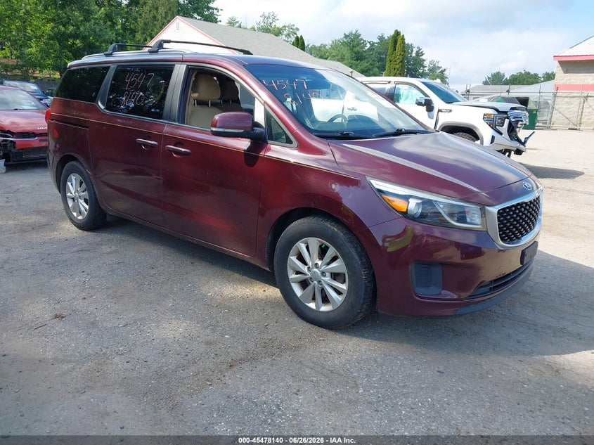 2015 Kia SEDONA VIN KNDMB5C12F6019118 IAAI salvage auction — NORMAL WEAR, Original (Maine), sold $1,100 on 2026-07-06 (photo 1)