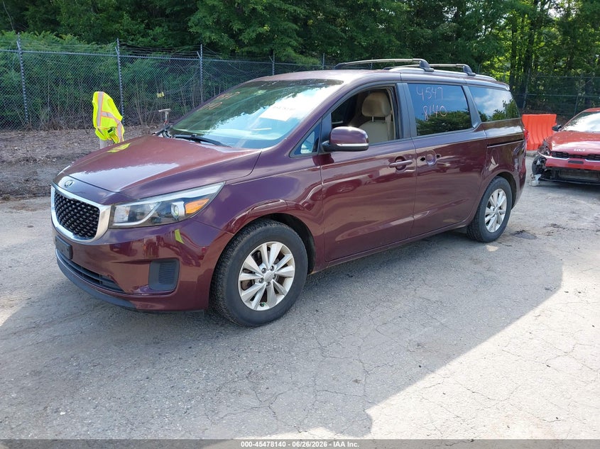 2015 Kia SEDONA VIN KNDMB5C12F6019118 IAAI salvage auction — NORMAL WEAR, Original (Maine), sold $1,100 on 2026-07-06 (photo 2)