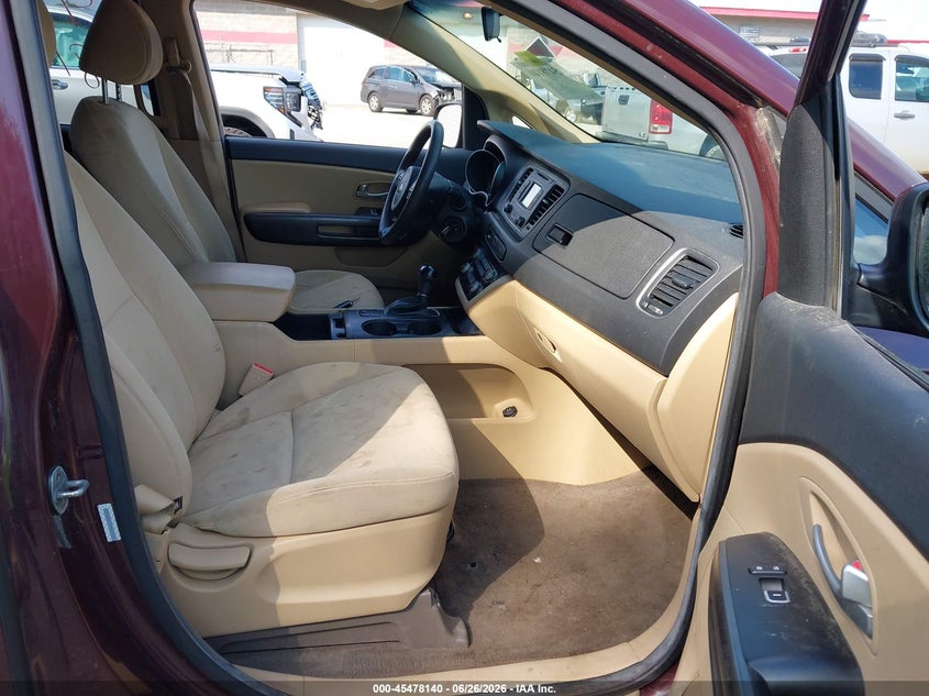 2015 Kia SEDONA VIN KNDMB5C12F6019118 IAAI salvage auction — NORMAL WEAR, Original (Maine), sold $1,100 on 2026-07-06 (photo 5)