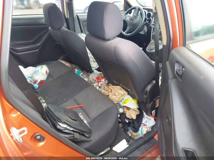 2005 Pontiac Vibe VIN 5Y2SL63825Z477505 IAAI salvage auction — NORMAL WEAR, Clear (New York), sold $550 on 2026-07-08 (photo 8)