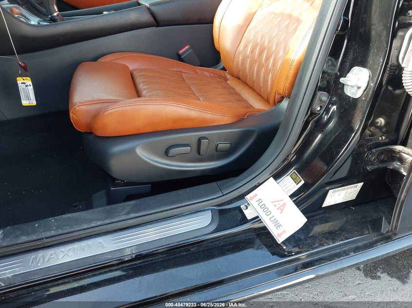 2020 Nissan Maxima VIN 1N4AA6FVXLC368279 IAAI salvage auction — WATER/FLOOD, Salvage Title, sold $9,825 on 2026-08-20 (photo 6)