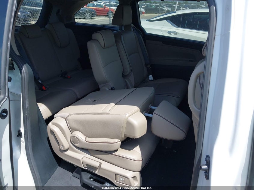 2023 Honda Odyssey VIN 5FNRL6H99PB066076 IAAI salvage auction — WATER/FLOOD, Salvage (Texas), sold $16,075 on 2026-09-03 (photo 8)