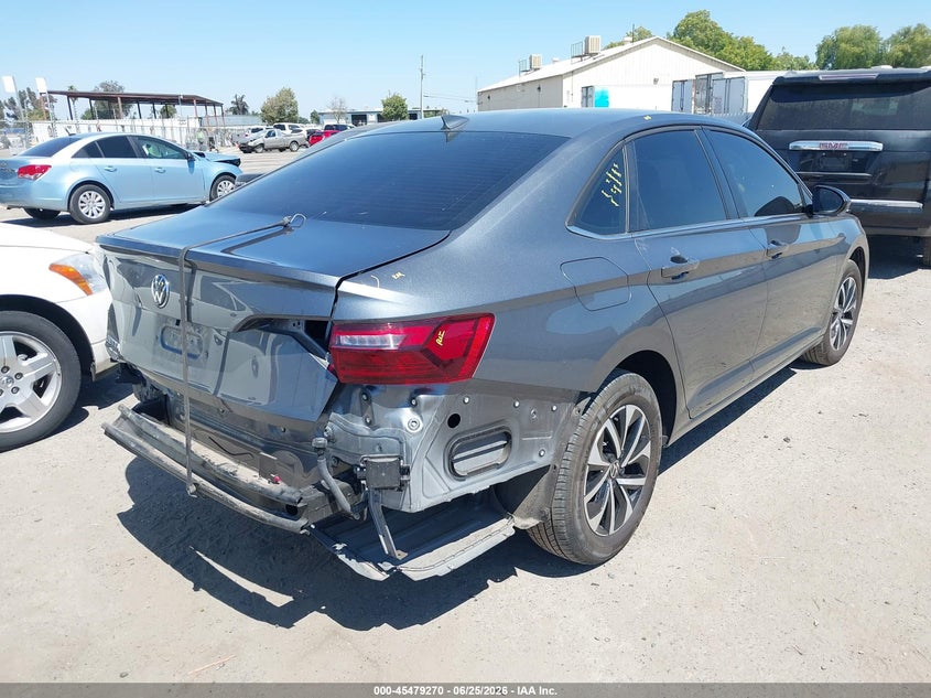 2024 Volkswagen Jetta VIN 3VW5M7BU1RM082069 IAAI salvage auction — REAR END, Salvage Title, sold $5,300 on 2026-07-22 (photo 4)