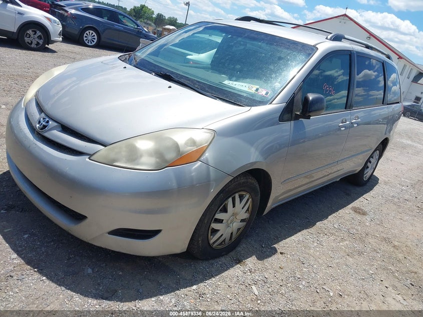 2008 Toyota Sienna VIN 5TDZK23C88S167203 IAAI salvage auction — NORMAL WEAR, Clear (Pennsylvania), sold $500 on 2026-07-22 (photo 2)