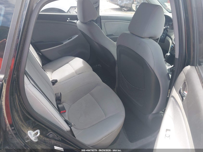 2013 Hyundai Accent VIN KMHCU5AE4DU090692 IAAI salvage auction — RIGHT SIDE, Clear (Massachusetts), sold $400 on 2026-07-17 (photo 8)