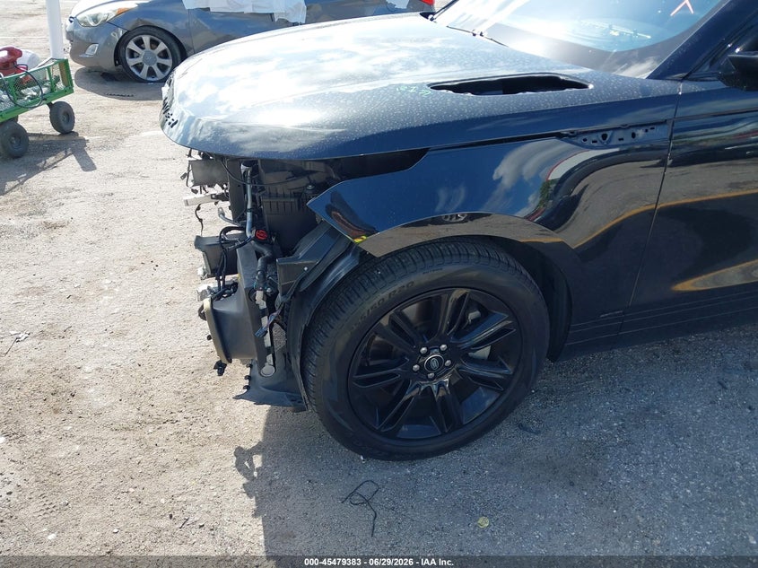 2021 Land rover Range rover velar VIN SALYT2EU0MA325743 IAAI salvage auction — FRONT END, Rebuildable (Florida), sold $8,100 on 2026-07-29 (photo 6)