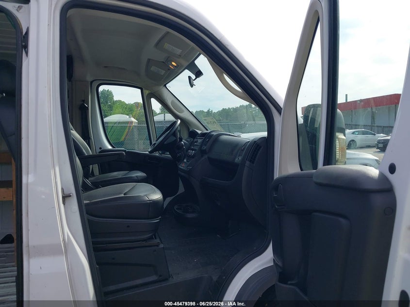 2017 Ram Promaster city VIN 3C6TRVAG7HE546316 IAAI salvage auction — NORMAL WEAR, Clear-Dealer Only (Maryland), sold $2,350 on 2026-07-09 (photo 5)